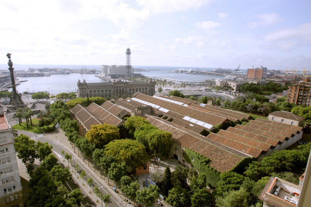 PRIMER PREMIO ARQUITECTURA TEJA CERÁMICA HISPALYT 2013